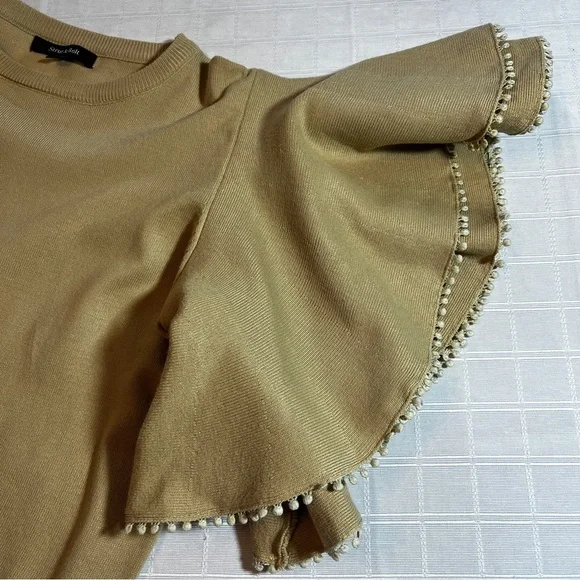 Strut & Bolt Tan Dramatic Statement Ruffle Sleeve Top Women's L Mob Wife - Picture 6 of 13
